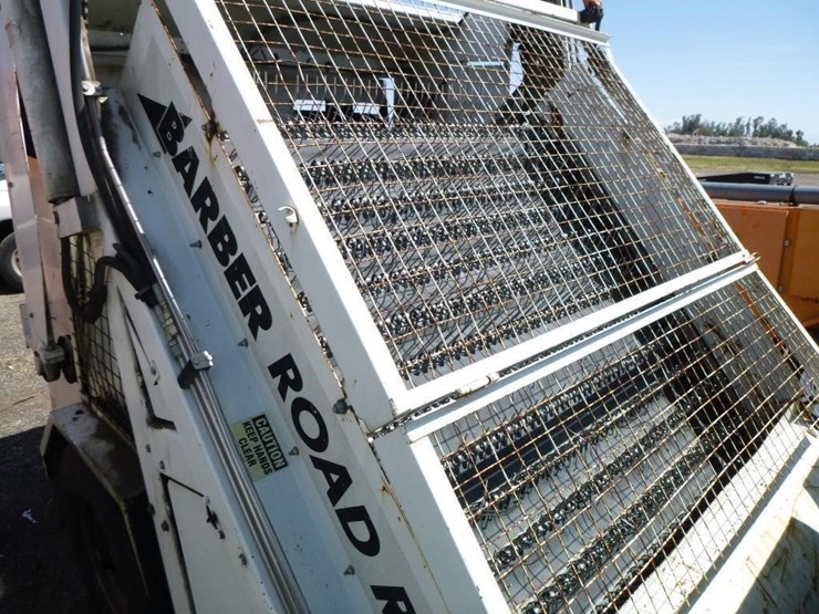 2004-barber-towable-road-rake-200-image-11