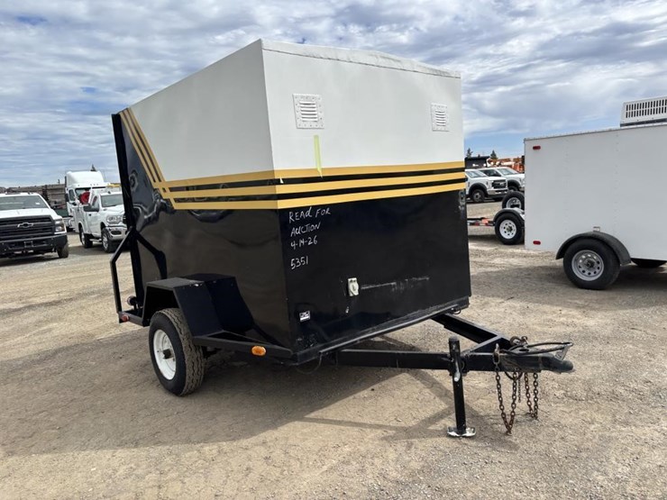 8'-s/a-enclosed-trailer-image-2