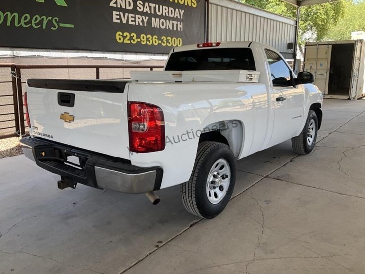 2012-chevrolet-silverado-1500-image-7