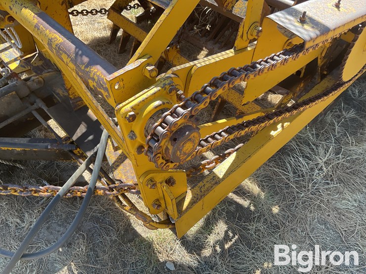 anderson-rock-picker-image-14