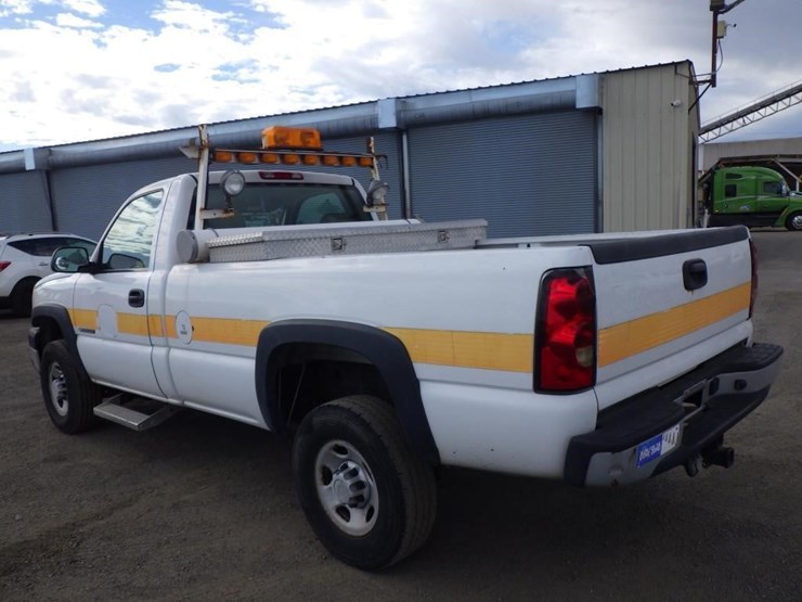 2007-chevrolet-2500hd-image-4