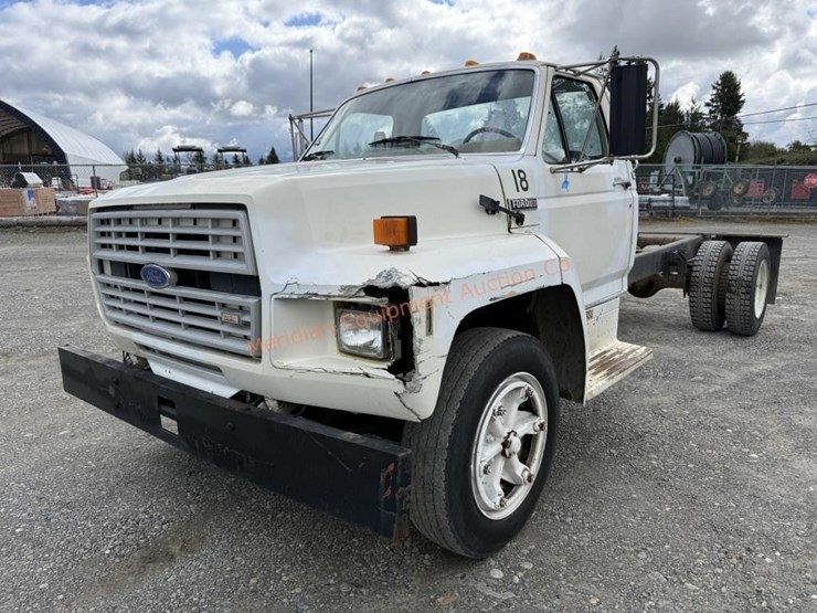 1985-ford-f600-image-1