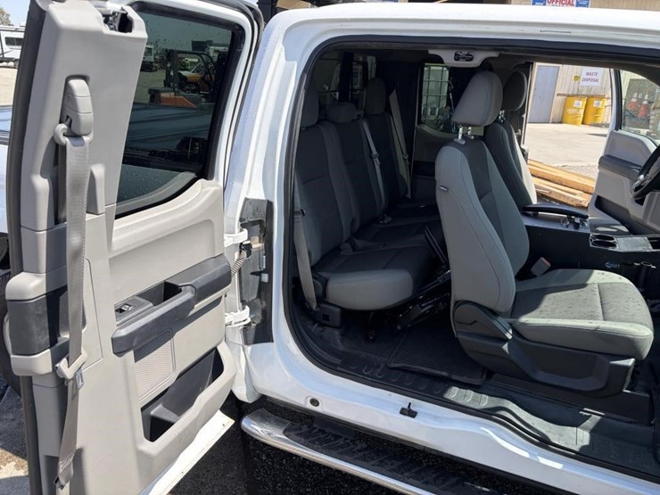 2018-ford-f150-image-10