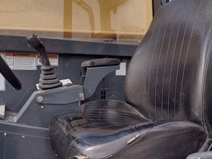 2018-gehl-rs8-42-image-9