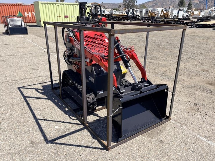 2026-agt-ysrt14-skid-steer-loader-image-2