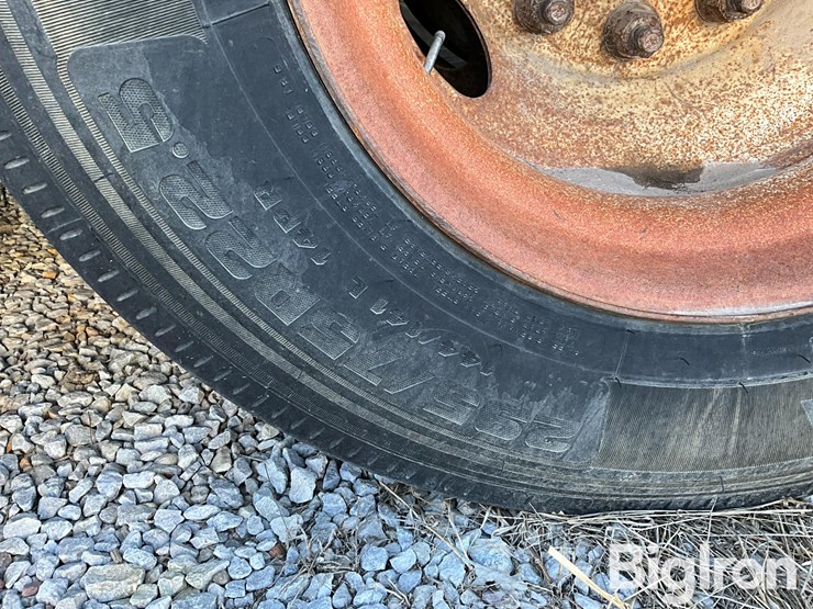 1994-wabash-t/a-enclosed-van-trailer-w/chemical-tanks-image-18