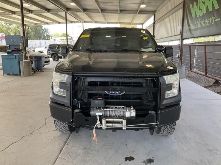 2017-ford-f150-image-3