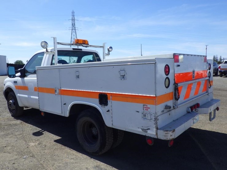 2002-ford-f350-image-4