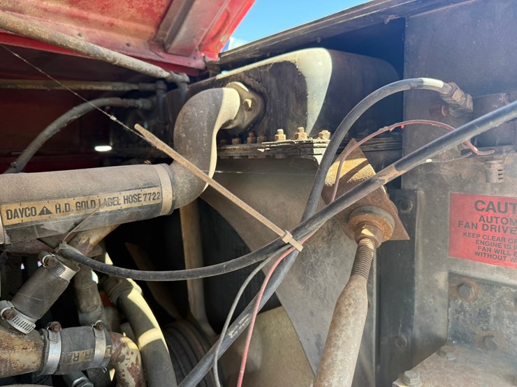 #1119-•-1990-international-navistar-paystar-5000-26'-flat-bed-truck-image-17