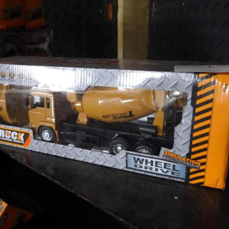 SKLP Mixer Truck Toy