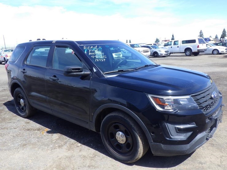 2017-ford-explorer-image-2