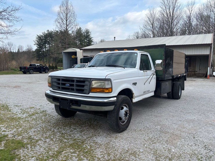 1997-ford-super-duty-dump-truck-image-13
