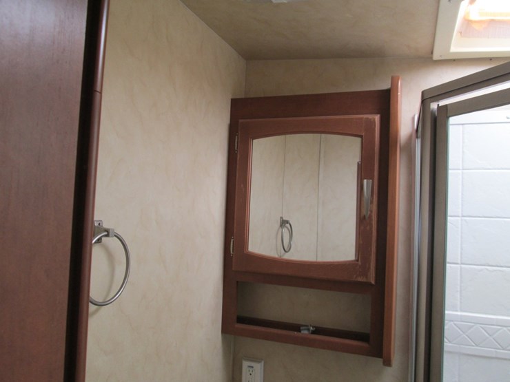 #36745-•-2011-forrest-river-stealth-24'-t/a-travel-trailer-4x4tsfw22bc009247-image-20