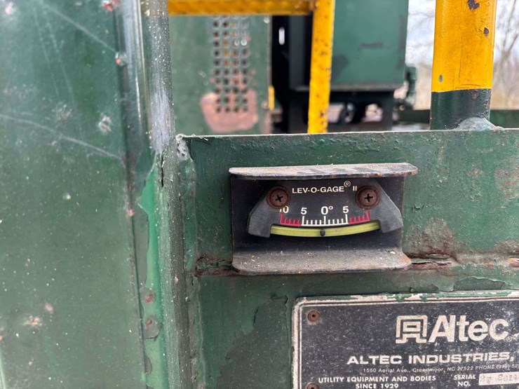 2005-international-durastar-4300-image-22