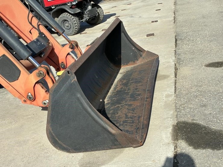 2008-massey-ferguson-6485-image-6