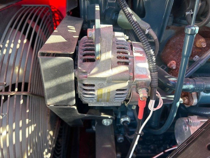 2023-massey-ferguson-8-image-31