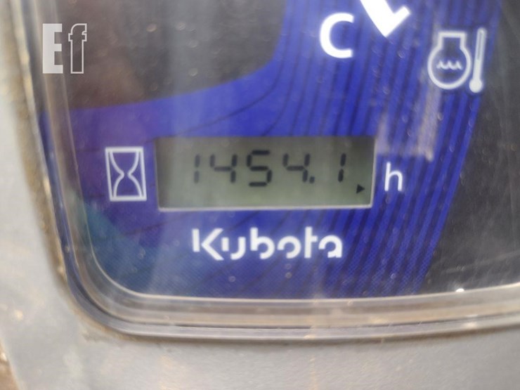 kubota-svl75-2-image-6