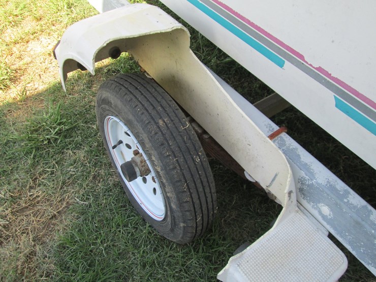 #36753-•-inop-sunbird-corsair-185sl-18'-ski-boat-w/-trailer-sb2r1180d191-image-8