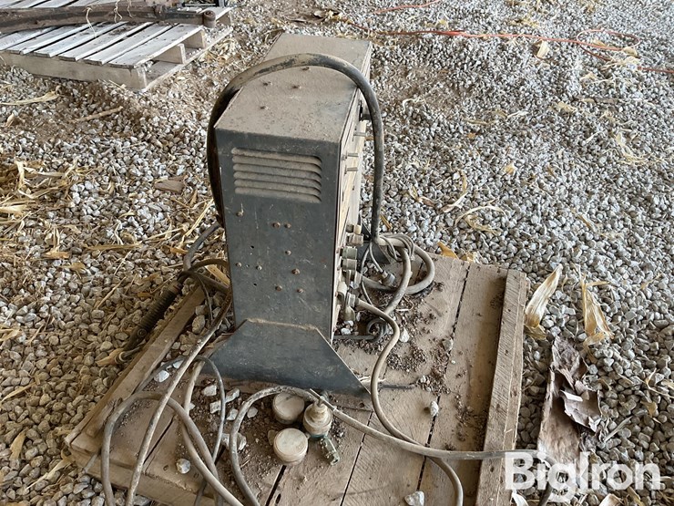 lincoln-arc-welder-image-4