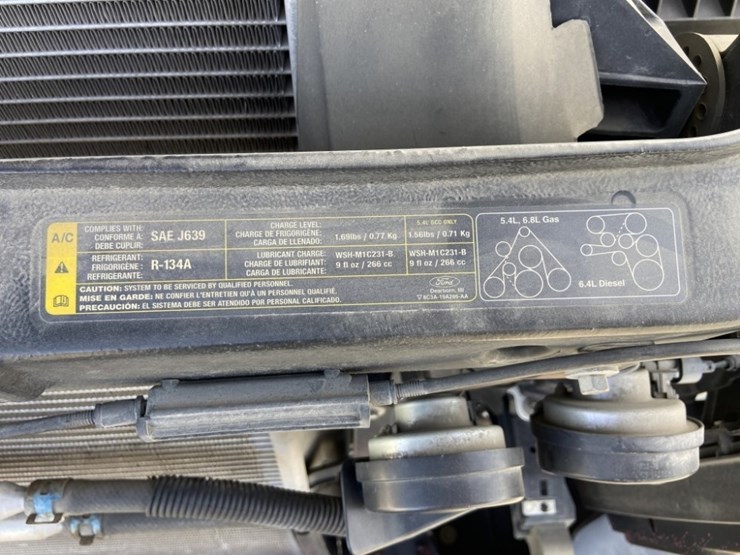 2010-ford-f250-xl-image-40