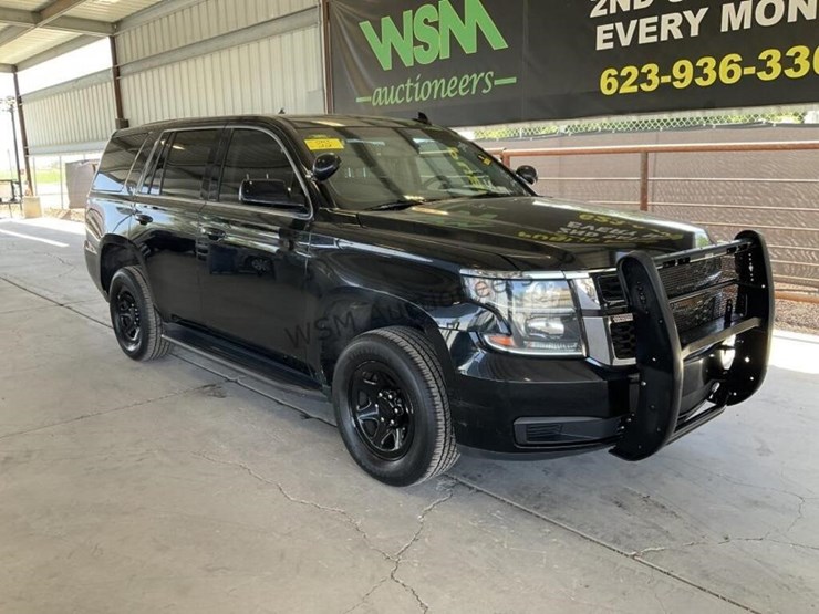 2018-chevrolet-tahoe-image-2