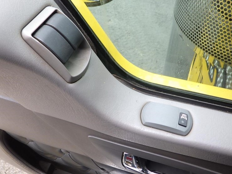 2016-kenworth-w900-image-78