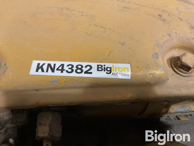 caterpillar-824-image-13