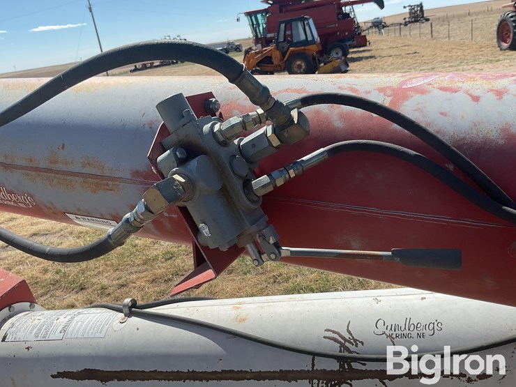 feterl-12”-diameter-auger-w/swing-away-image-15