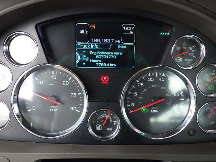 2019-kenworth-t880-image-90