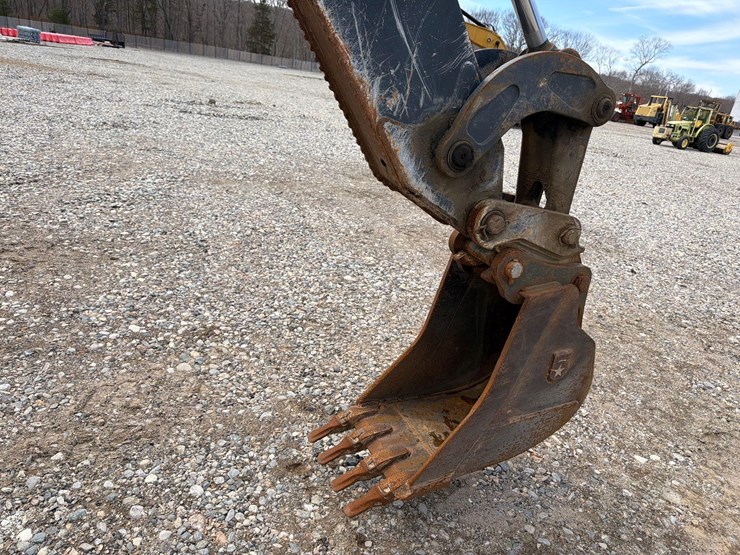 john-deere-310-image-9