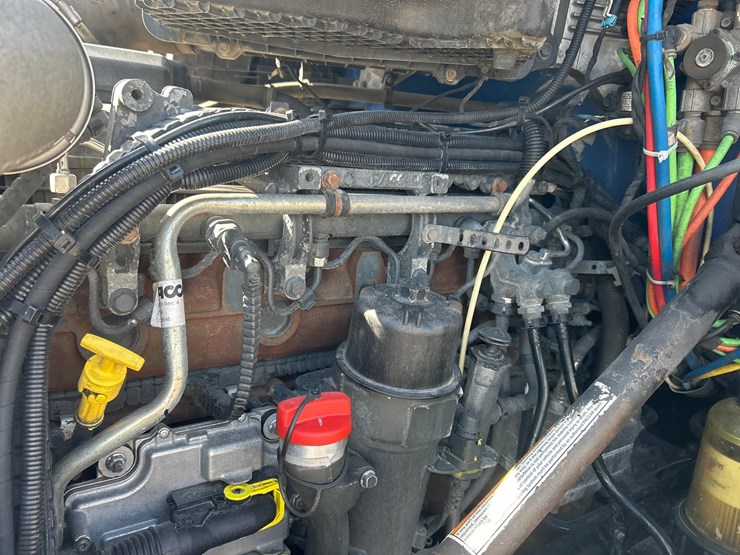 2018-kenworth-t680-image-57