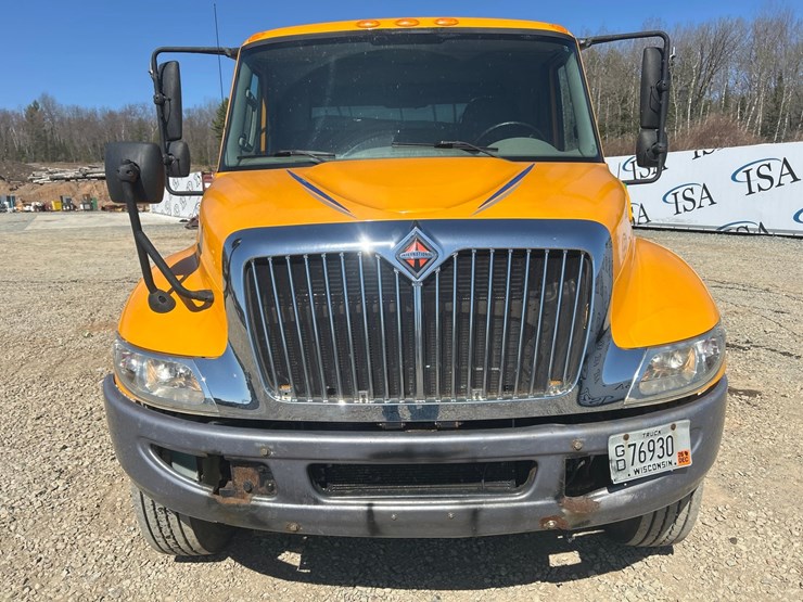 2013-international-durastar-4300-image-8