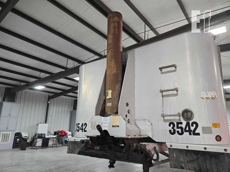 2009-clement-end-dump-image-10