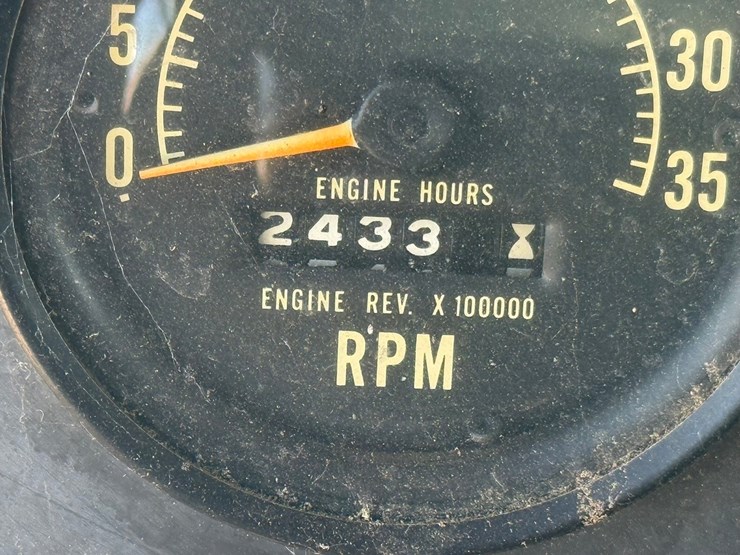 #1119-•-1990-international-navistar-paystar-5000-26'-flat-bed-truck-image-71