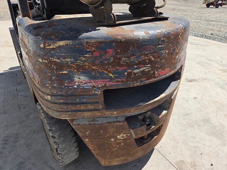 komatsu-fg25t-11-image-22