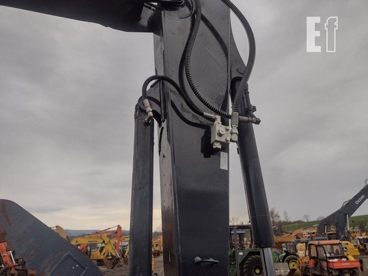 deere-85-p-tier-image-31