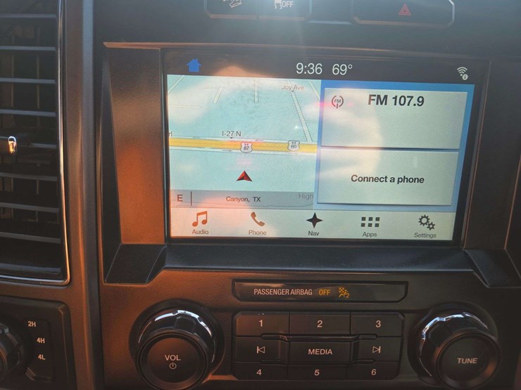 2017-ford-f150-xl-image-16