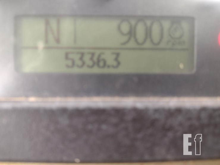 2010-deere-310j-image-6