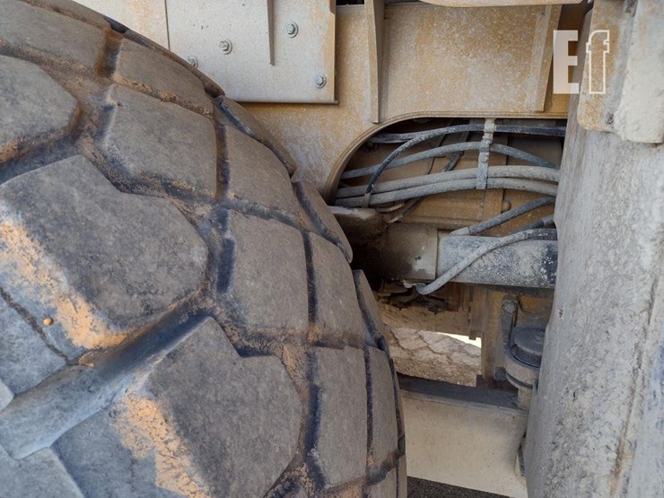 2019-caterpillar-950m-image-28