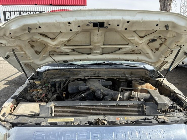 2012-ford-f450-image-9