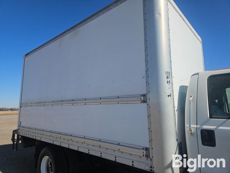 2004-ford-f650-image-16