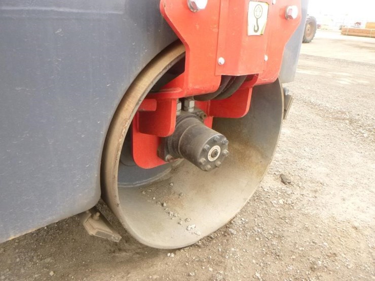 2024-sdlool-tr1000-tandem-vibratory-roller-image-10