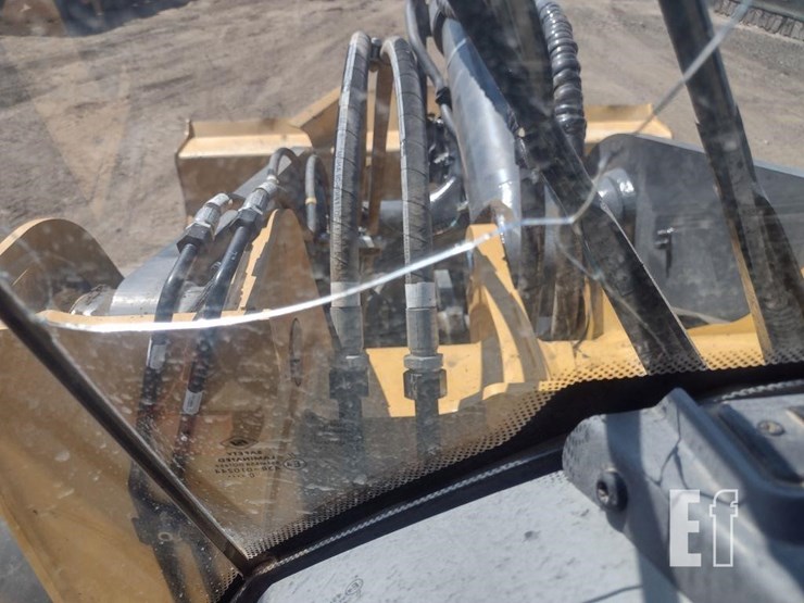 21-deere-724p-image-13