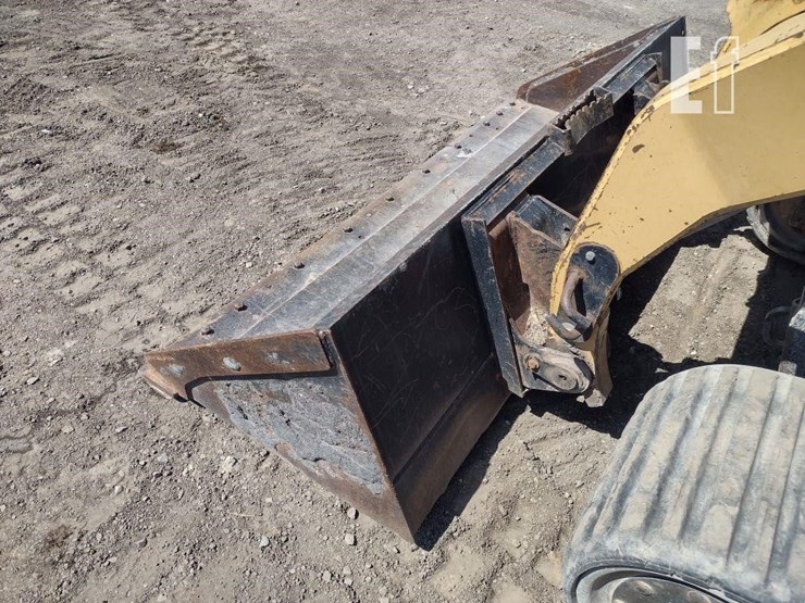 2006-caterpillar-287b-image-16