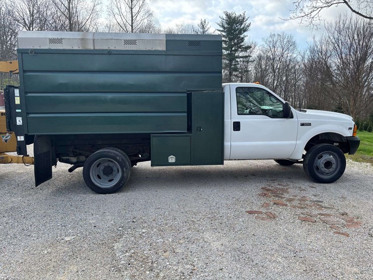 2001-ford-f550-image-12