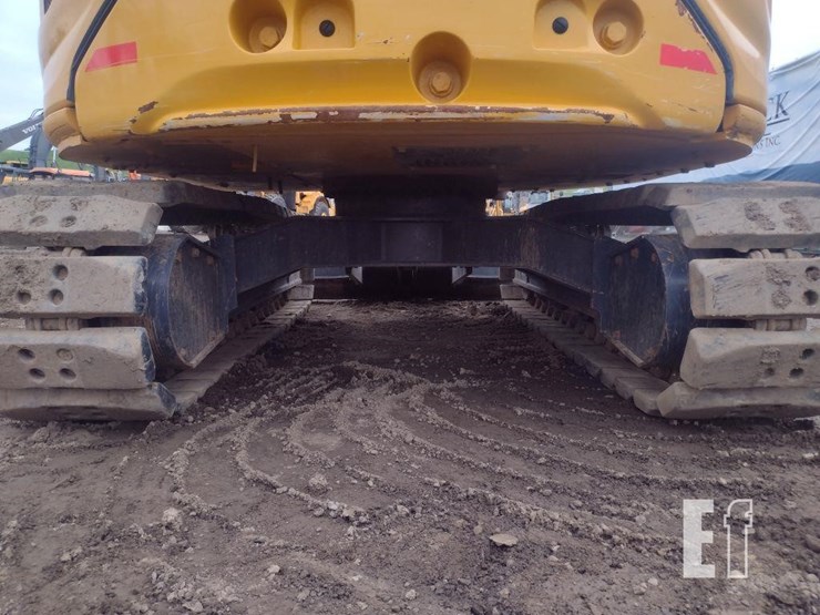 deere-85-p-tier-image-52