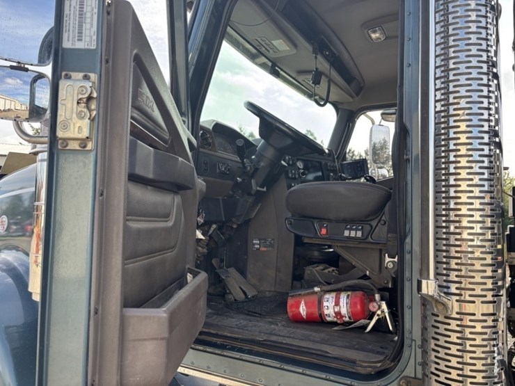 2022-international-hx520-image-29