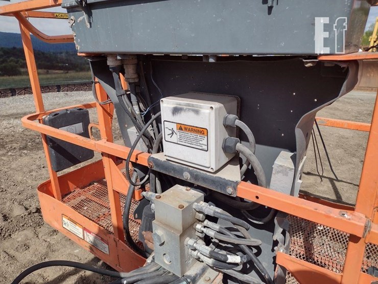 2008-jlg-860sj-image-12