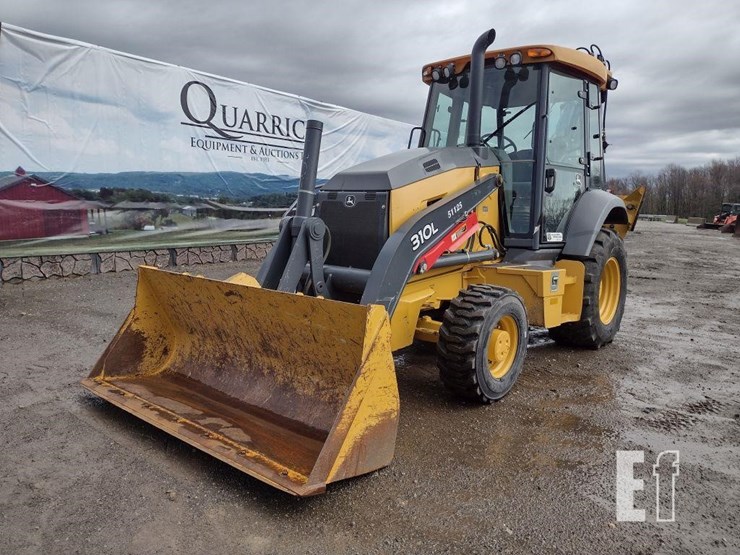 2020-deere-310l-image-30