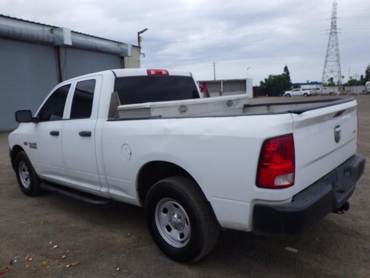 2014-dodge-1500-image-4